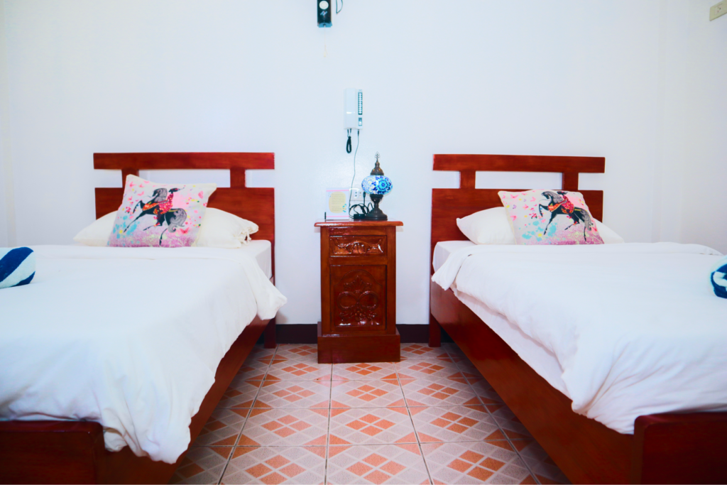 Twin Room (Garden View)