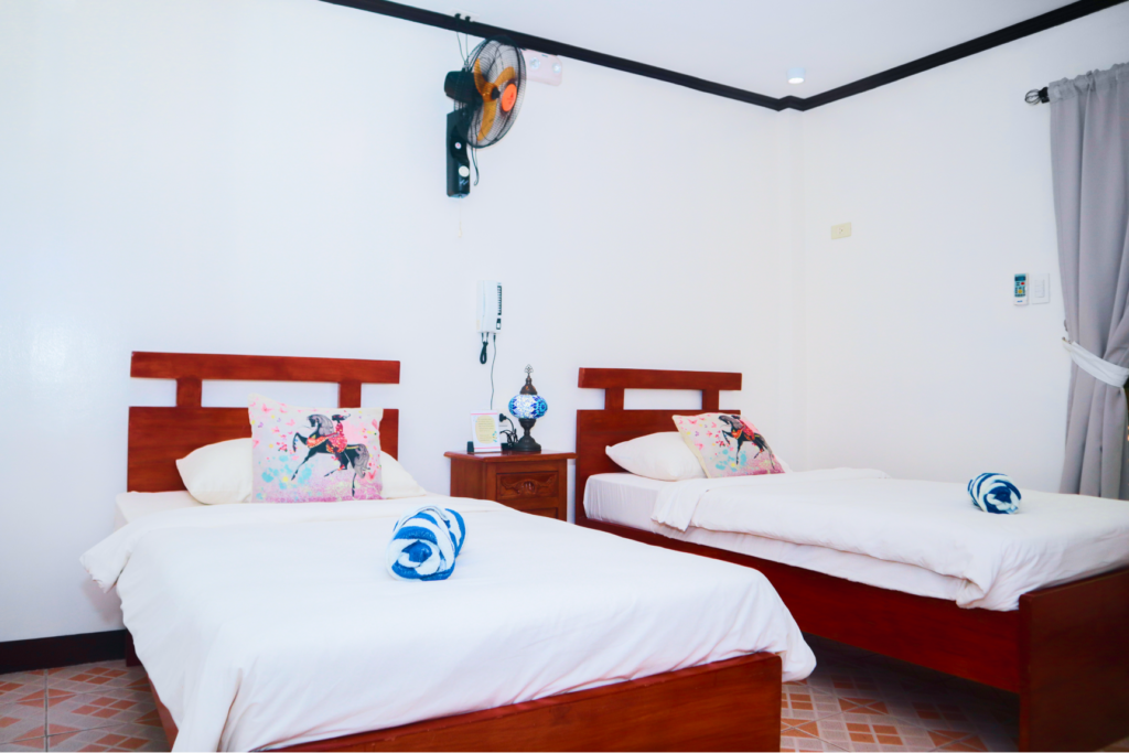 Twin Room (Garden View)
